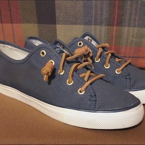 Sperry Topsider Seacoast Canvas Sneaker